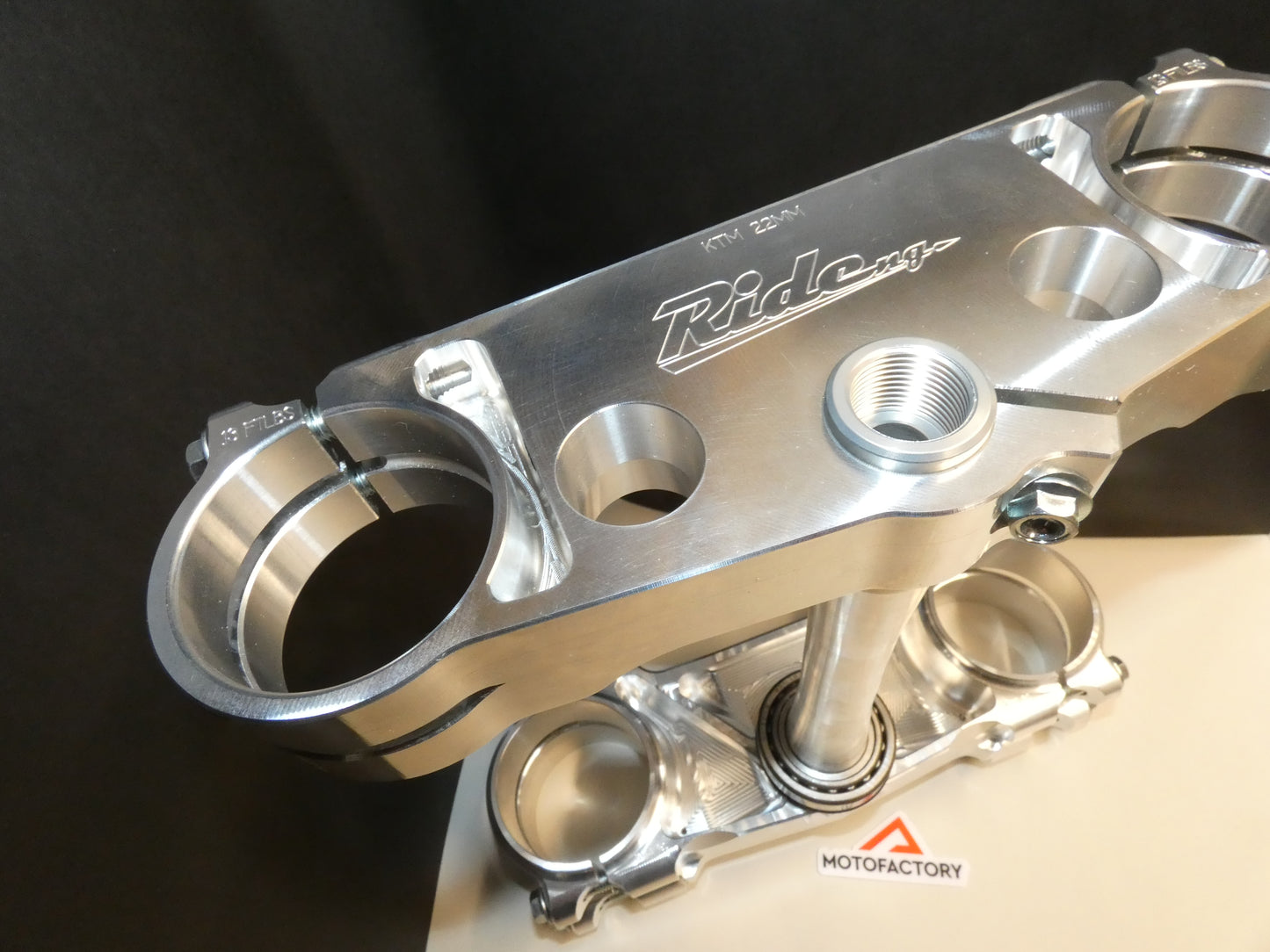 Ride Engineering Split Triple Clamp 22mm Offset KTM, GasGas, Husqvarna Silver